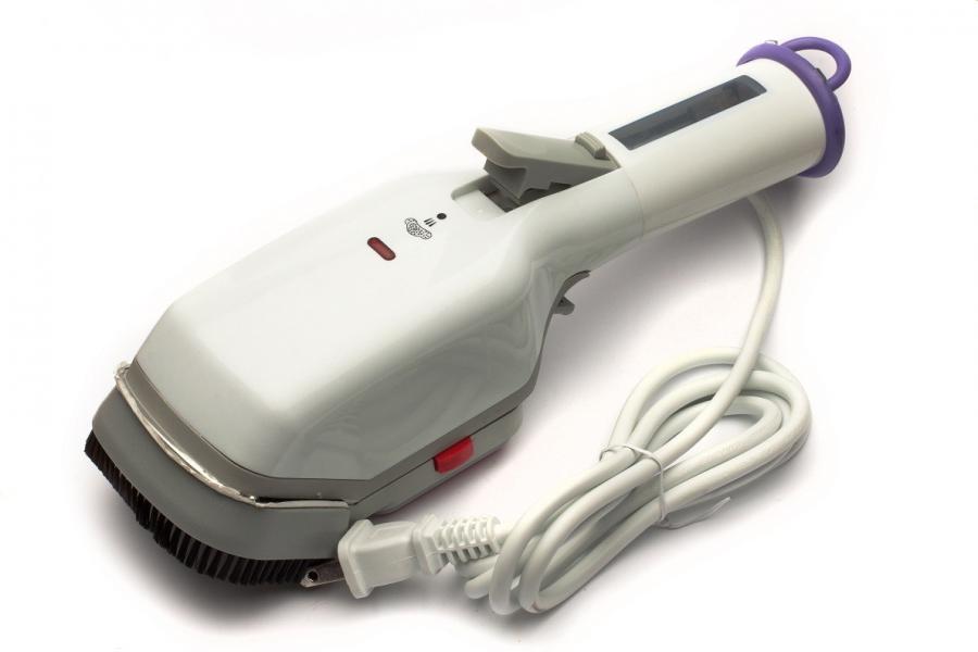 HANDHELD POWERFUL 650WATT GARMENT STEAMER 110 volt